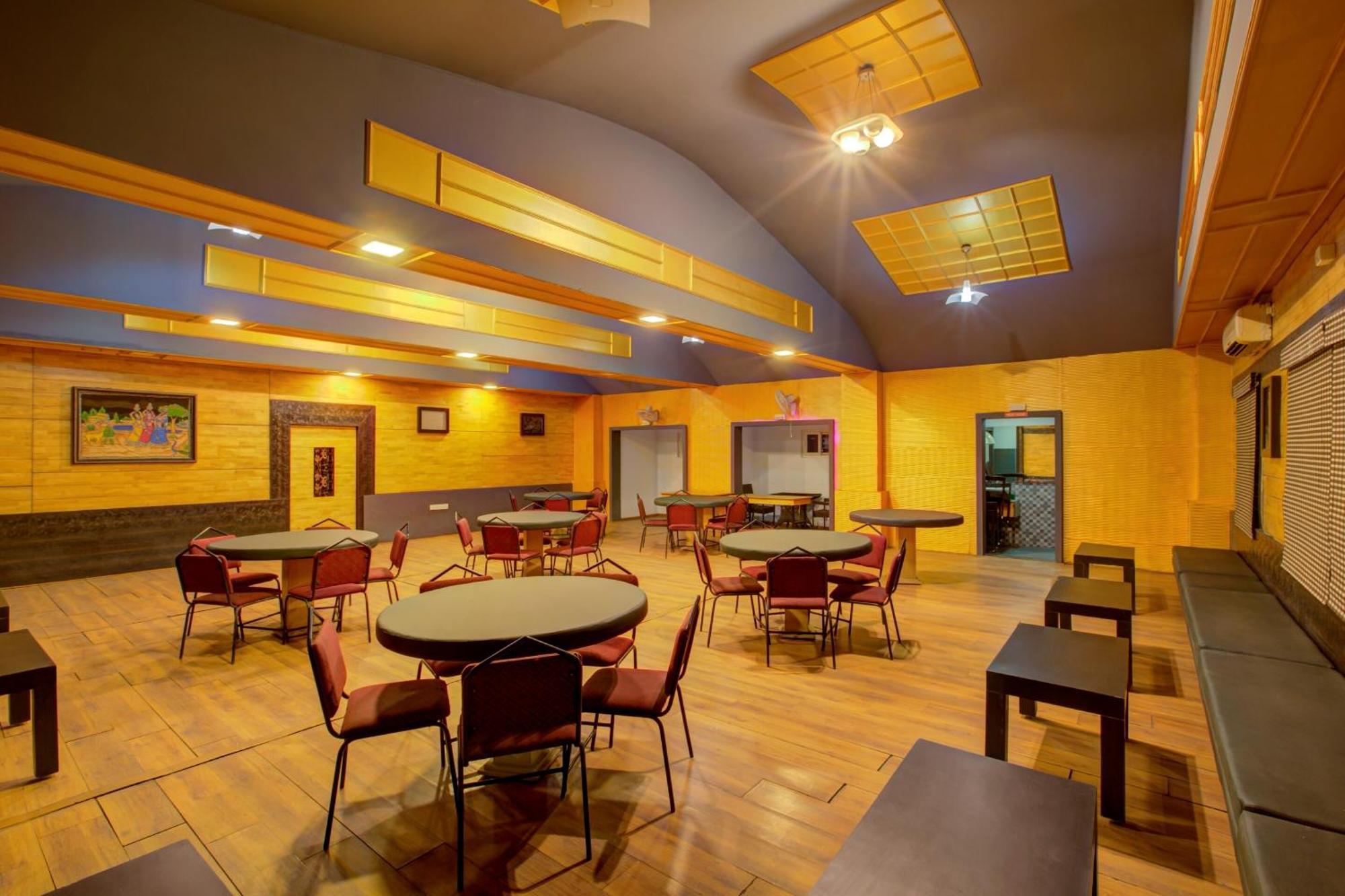 Super Townhouse Oak Jvh Hotel Bangalore Exterior foto