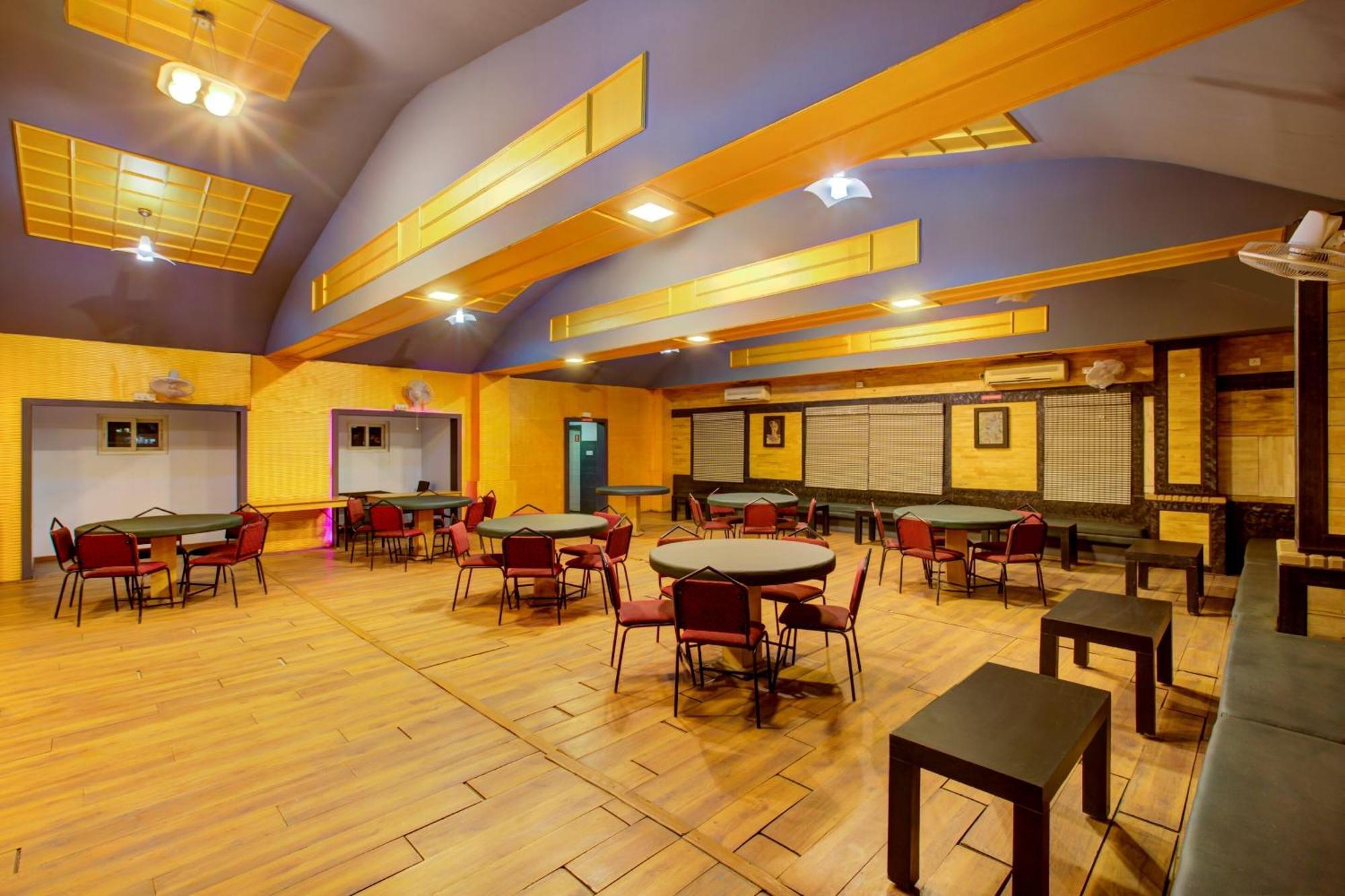 Super Townhouse Oak Jvh Hotel Bangalore Exterior foto
