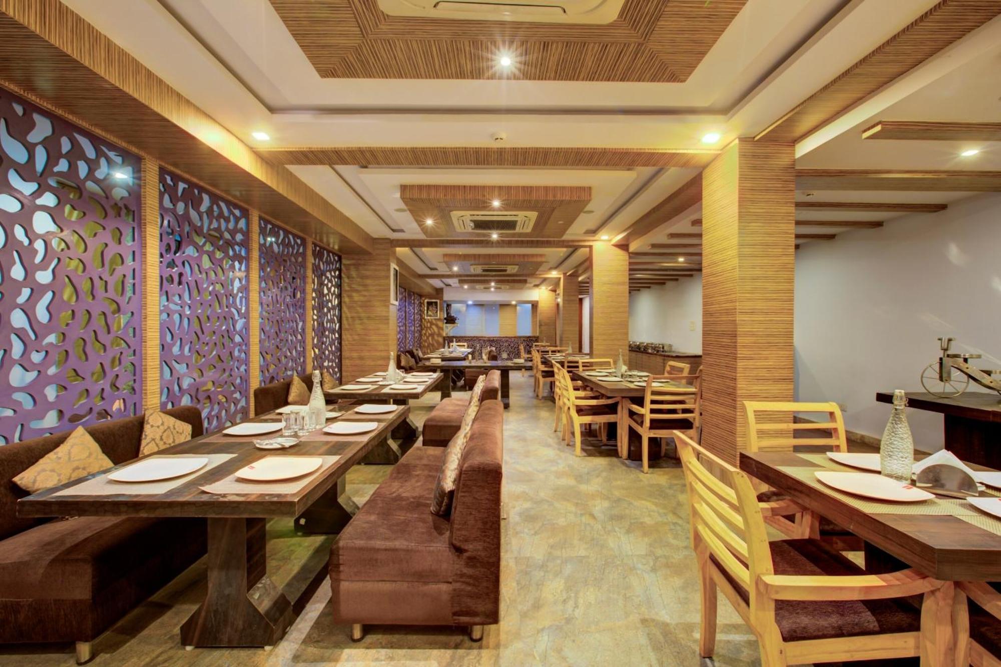 Super Townhouse Oak Jvh Hotel Bangalore Exterior foto